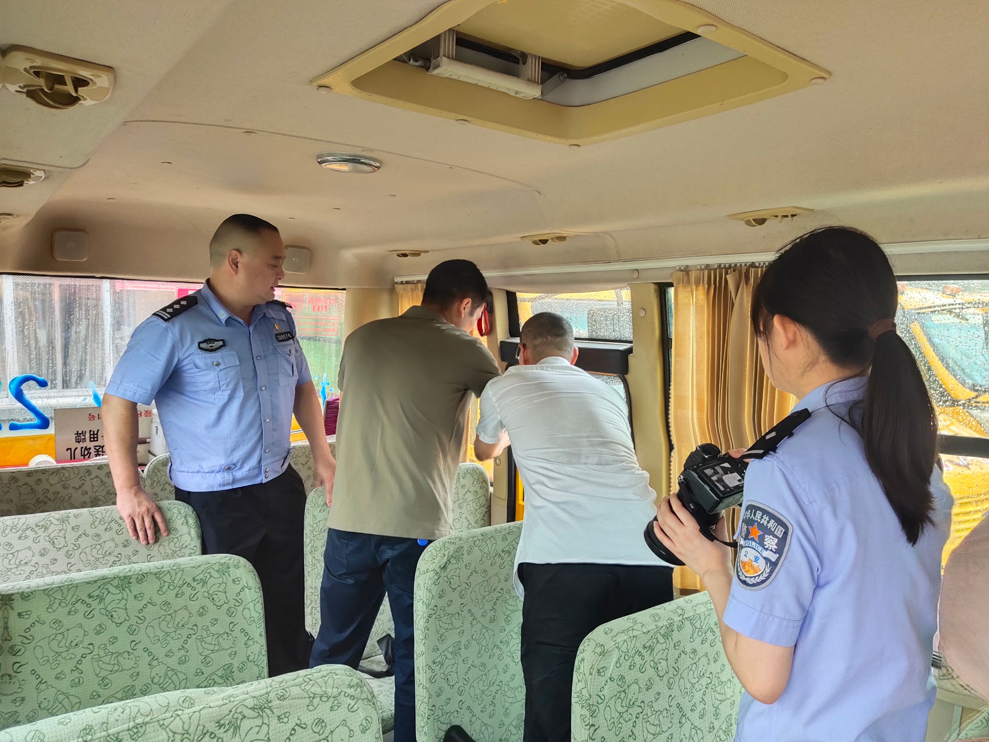 常德市湘北汽車運輸有限公司,常德包車客運,常德旅游服務(wù),校車服務(wù)